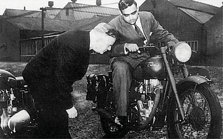 historia 1953 Historia de Royal Enfield Paraguay - Royal Enfield Paraguay